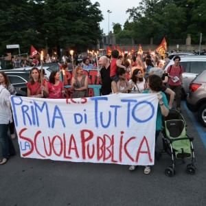 I sindacati: "Sciopero scrutini all'80%, ridiscutere la Buona Scuola"