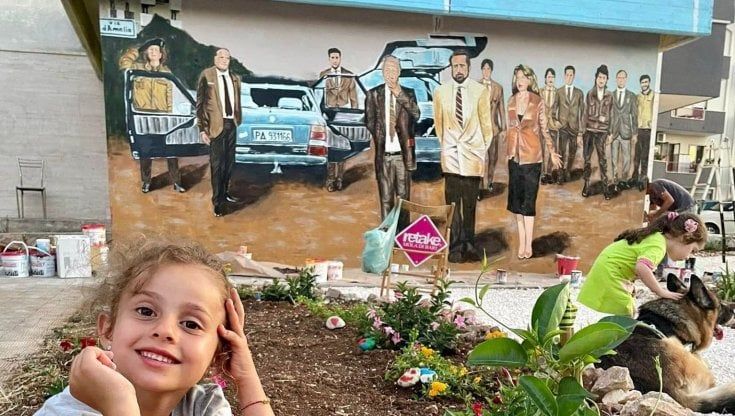Un murale per Paolo Borsellino e Giovanni Falcone, a Mola il ricordo a trent'anni dalla stragi di mafia
