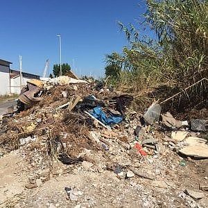Ostia, "La bonifica 5S è un fake": All’Idroscalo resta la discarica