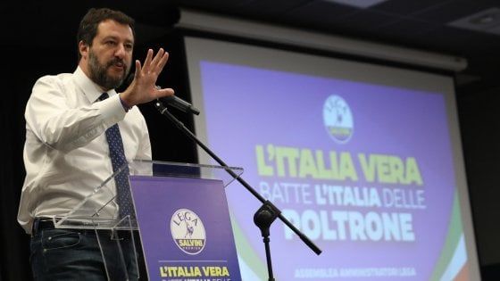 Legge elettorale, Salvini ai governatori di centrodestra: "Chiedete referendum per abrogare parte proporzionale"