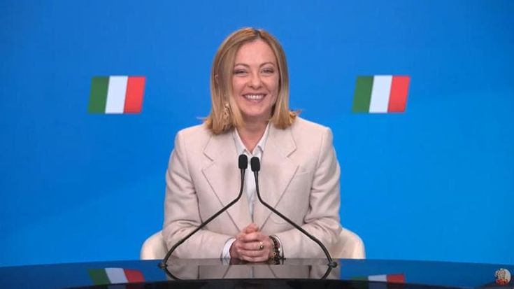 Meloni contro i giudici: “Vogliono governare”. Schlein: li delegittima