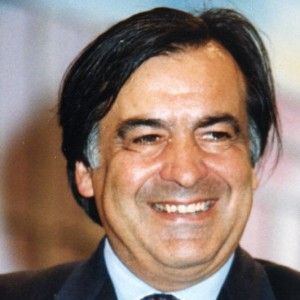<img src="/static/images/ambiente/politica-al-naturale2.png" style="padding-top:15px;" alt="" />Il "bosco urbano" &egrave; scommessa di Palermo. Cos&igrave; Leoluca Orlando fa rivivere il parco Cassar&agrave;