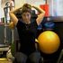 Restare in forma in smart working: gli esercizi da ripetere ogni ora