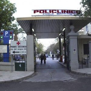 Palermo, respirò azoto: il policlinico paga 650 mila euro alla famiglia di un neonato