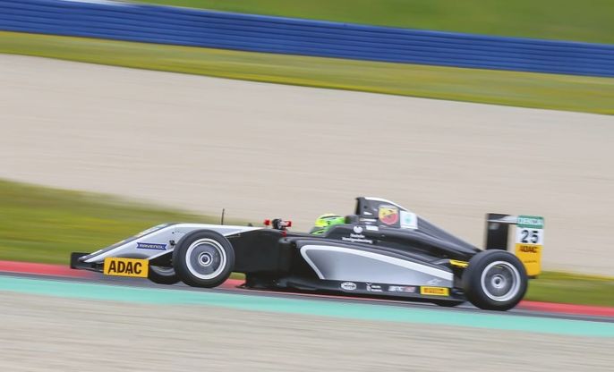 Schumacher junior, arriva la prima vittoria