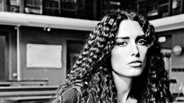 La Niña: “La filosofia modella la mia mente, ma la musica indica il mio stare al mondo”