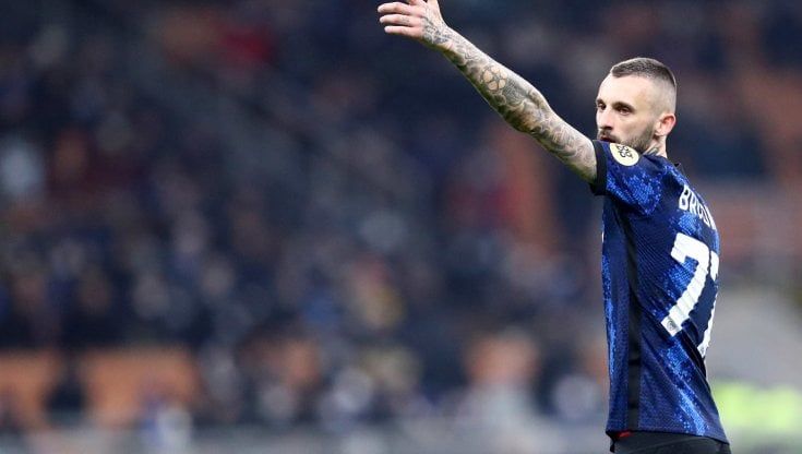 Inter, rebus Brozovic: Inzaghi pensa a Vidal o Çalhanoglu