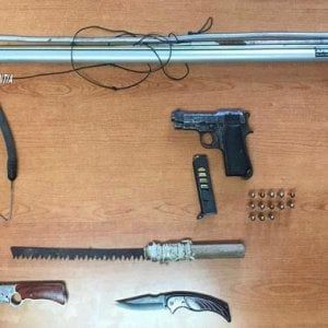 Un arsenale in casa per due pensionati di Nicotera