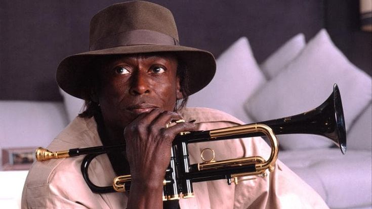 MIles Davis, i 100 anni del dio del jazz