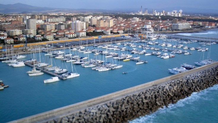 Sequestrati nel porto di Livorno 158 chili di cocaina da Agenzia delle accise e Guardia di finanza
