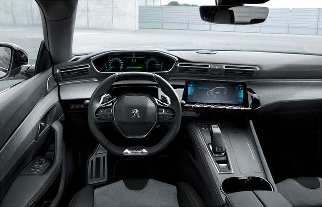 Peugeot 508 SW HYbrid, protagonista al Parco Valentino
