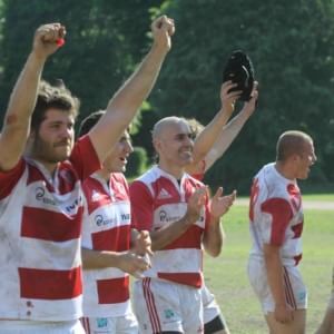 Rugby, i Barbari e l'ebbrezza da trasferta: per la prima volta in campo fuori dal carcere