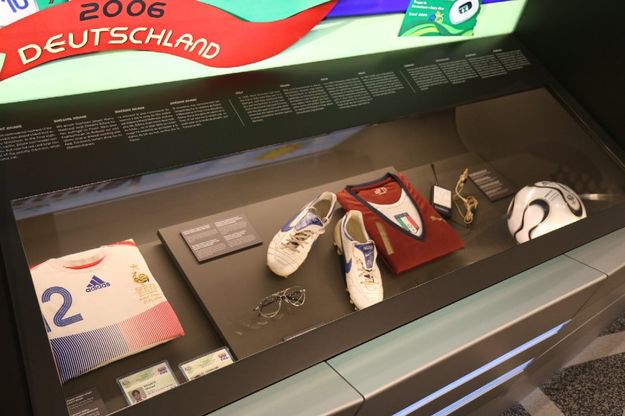 Dalla Coppa Rimet del '34 agli occhiali di Lippi, a Zurigo nasce il Museo del calcio
