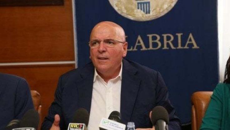 Regionali in Calabria, Oliverio scende in campo contro il Pd: "Supererò ampiamente il quorum, ma non escludo ulteriori sorprese"
