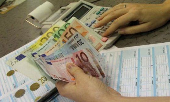 Tari, nel 2016 cinque rate anzichè quattro
