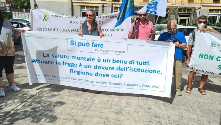 Salute mentale, le associazioni di pazienti e famiglie protestano: "Regione dove sei?"