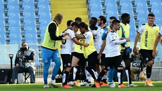 Spezia-Fiorentina 2-2: i viola si illudono, Verde e Farias li riprendono