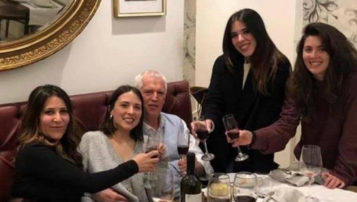 Comunali a Latina, la senatrice: "Ho fatto candidare le mie 3 gemelle, che male c'è?"
