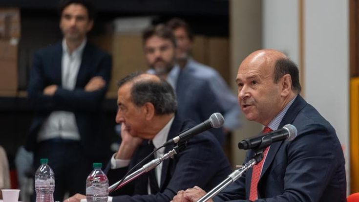 Vertice tra Sala e il ministro Sangiuliano per il futuro della Scala: da decidere il dopo Meyer