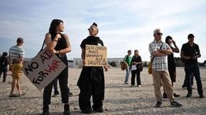 Cresce la battaglia dei data center. Le proteste: “Impatto devastante sull’ambiente”