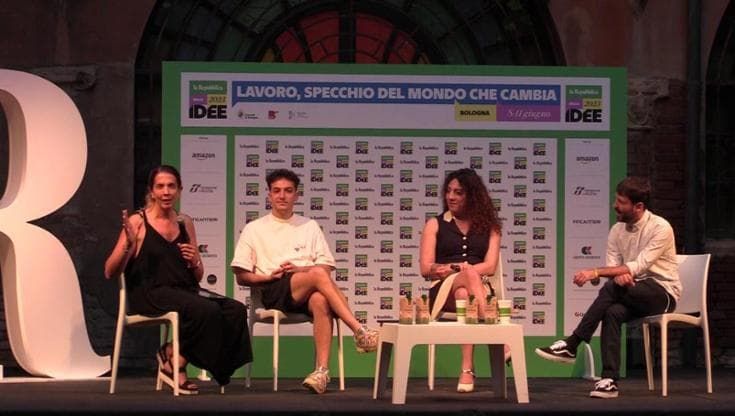 Repubblica delle Idee 2023, Pucci: "Avere bagni senza indicazione di genere non li rende luoghi meno sicuri"