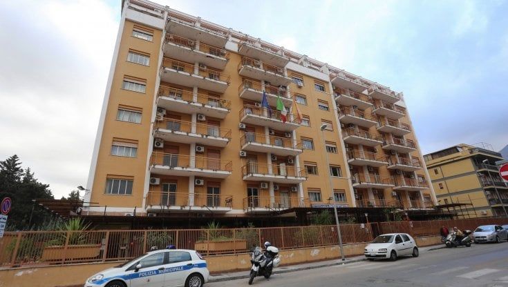 Chiude la caserma di via Dogali, per quasi quarant'anni il quartiere generale dei vigili