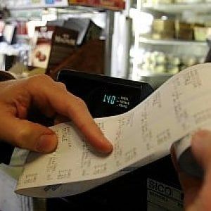 Locali, il "serial killer" del conto colpisce ancora
