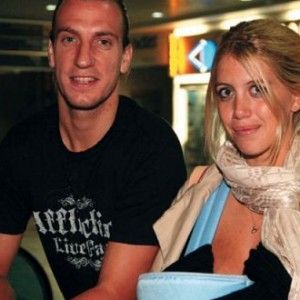 Calcio, telefonate shock di Maxi Lopez a Wanda Nara: "Ti spacco la testa"