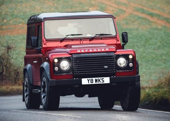 Land Rover Defender Works V8