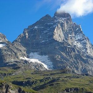 Cervino, alpinista precipita e muore nei pressi di Capanna Carrel