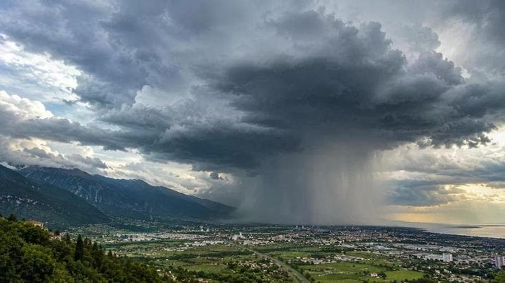 Il meteorologo: “Il tempo cambierà da giovedì. Temporali al Nord, ma nuova ondata di caldo al Sud”