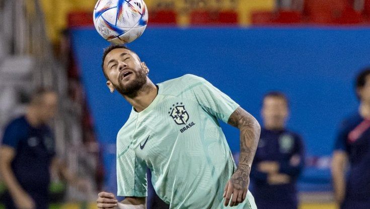 Separati in Qatar: Neymar insegue Kylian e Leo nel Mondiale del Psg