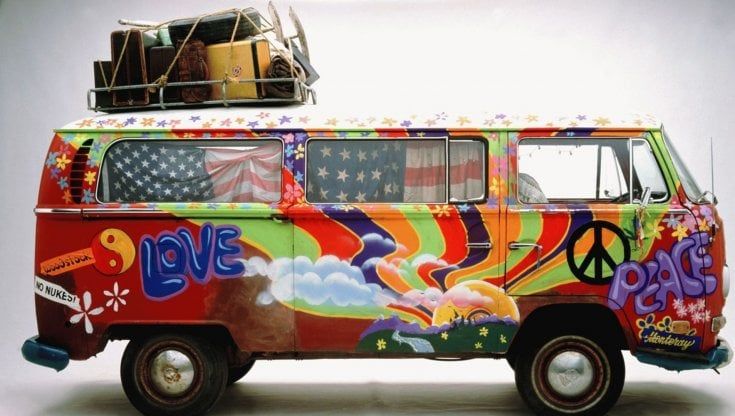 Rivoluzione Bulli, il modello degli hippy compie 70 anni