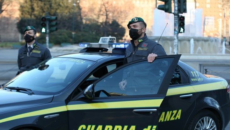 Truffa dei fondi Covid, 22 imprenditori di Monza denunciati: c'è anche chi ha usato i soldi per pagarsi il Rolex