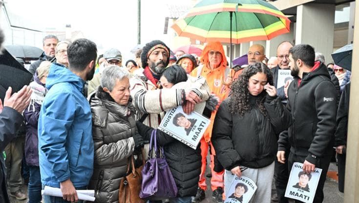 I “non ricordo” dell’autista. Era al volante mentre Maati moriva