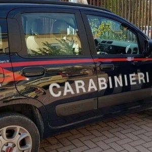 Tivoli, imprenditore ricattato: "Paga o mostriamo foto hard". Tre arresti