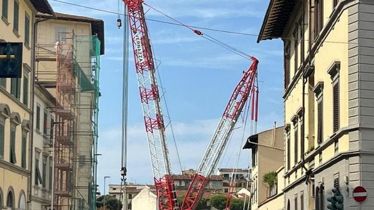 Cantieri e deviazioni la mappa dei lavori in corso a Firenze al rientro in città