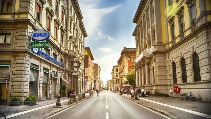 Case, prezzi in crescita del 2,9% in un anno. Carissima Milano: siamo a più 6,3%. Crescono anche negozi e uffici
