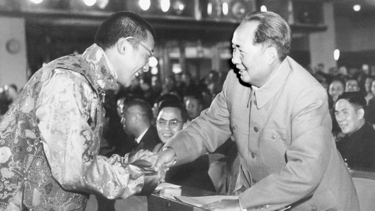 “Vi racconto il Dalai Lama: l’amicizia con Wojtyla e l’espansionismo cinese”