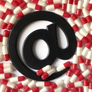 Farmaci on line, sul web c’è lo psicoboom