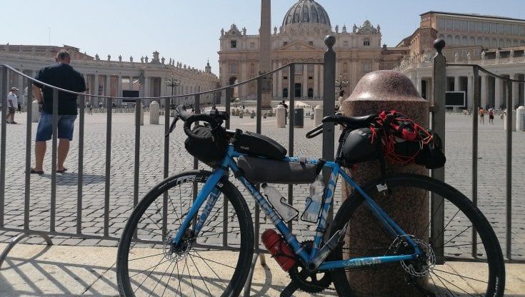 Cicloturismo, l'impresa di Pasquale: dal Piemonte alla Campania in bicicletta in 13 giorni 