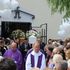 Tragedia del viadotto, a Pescara folla in lacrime ai funerali di Marina Angrilli e della figlia Ludovica
