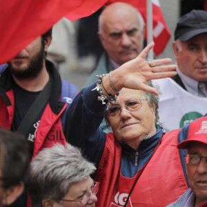 Sindacati-Confindustria, intesa sul contratto dei chimici: aumento da 90 euro 