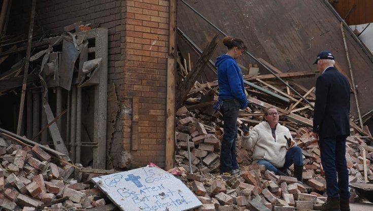 Torna l'emergenza tornado negli Usa: migliaia di persone senza elettricità