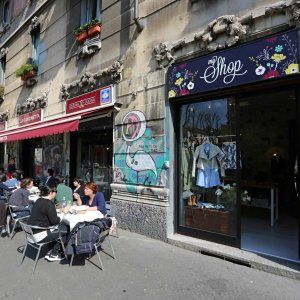 Consumi al palo: il commercio di gennaio a -0,8% sul 2015