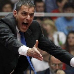 Basket, mercato: coach Dell’Agnello a Brindisi. Per Avellino c’è Rich