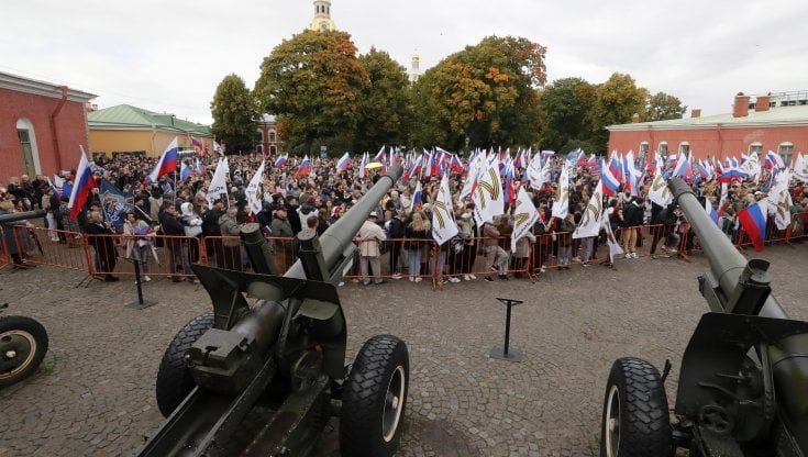 Ucraina - Russia, le news dalla guerra del 24 settembre. Lavrov: "Ue soggiogata da Usa". Zelensky ai russi: "Putin vi manda a morire"