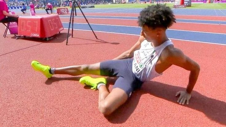 Furlani, l’Europeo è già finito: si fa male al primo salto e si ritira, via sulla sedia a rotelle
