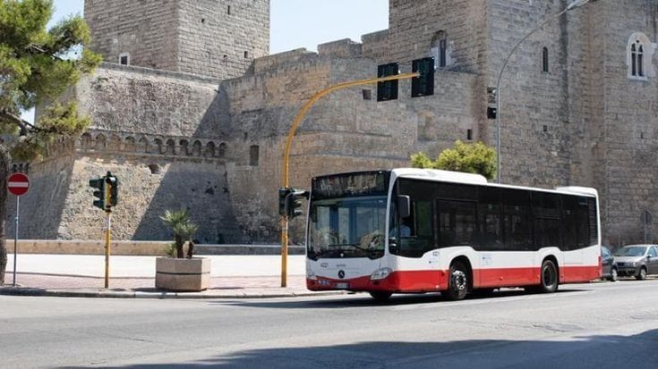 Amtab, stop ai nuovi abbonamenti bus a 20 euro: da domani possibili solo a tariffa piena da 250