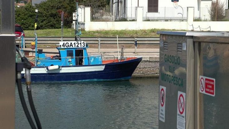Misure per il caro gasolio, slitta la seduta dell’Ars: la maggioranza è assente